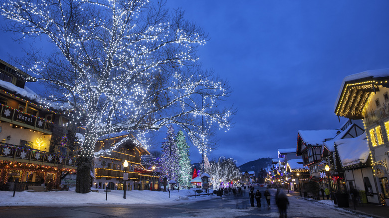 leavenworth washington lights in the winter