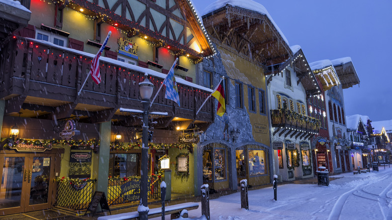leavenworth christmas in the winter