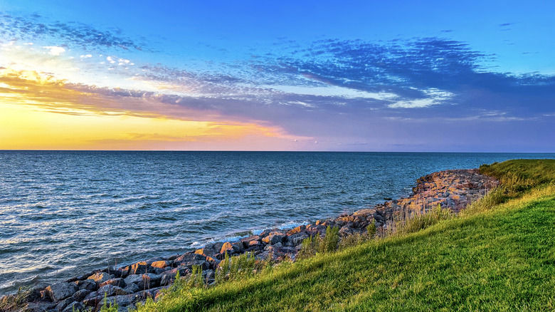 Sunrise on the shoreline of Lake Erie from Geneva State Park, Geneva-on-the-lake, Ohio