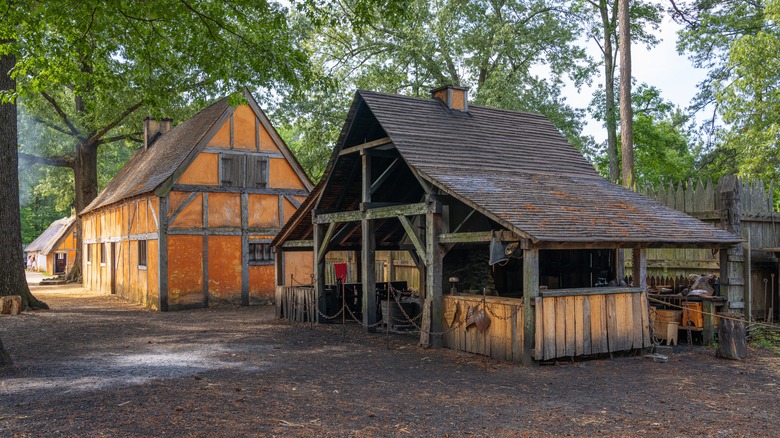 historic replica of homes in Jamestown virginia