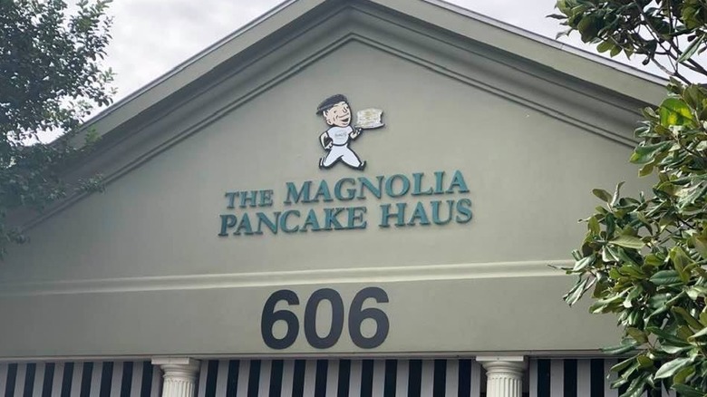 Exterior of Magnolia Pancake Haus