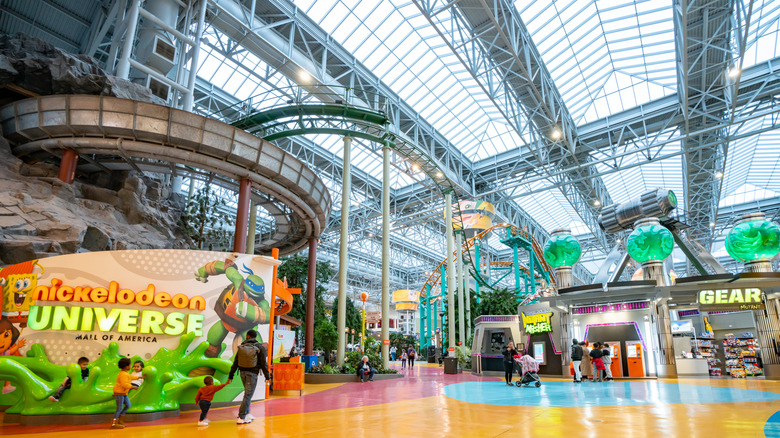 Indoor Nickelodeon Universe amusement park with rides
