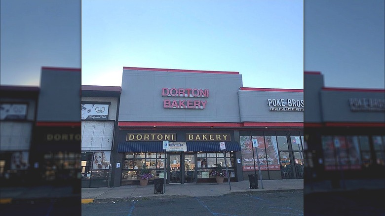 Outside storefront of Dortoni Bakery in Levittown, New York