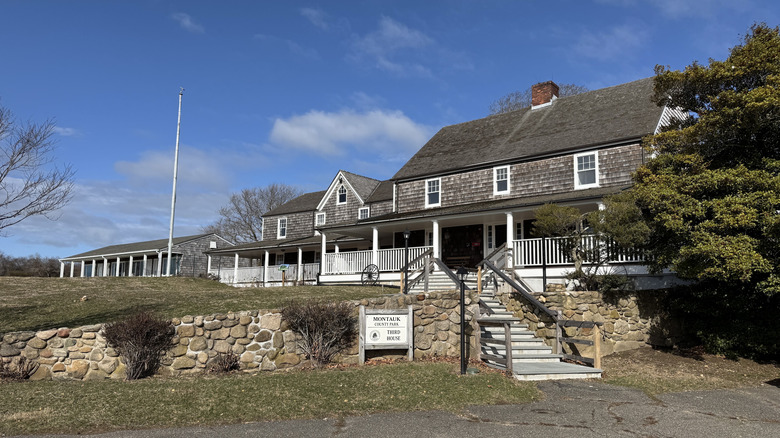 Main buildings at Third House Nature Center in NY.