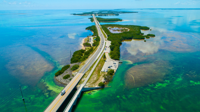 Overseas highway to Key West, Florida Keys
