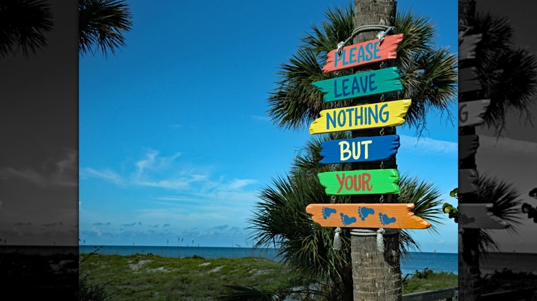 Sign at Indian Rocks Beach, Florida