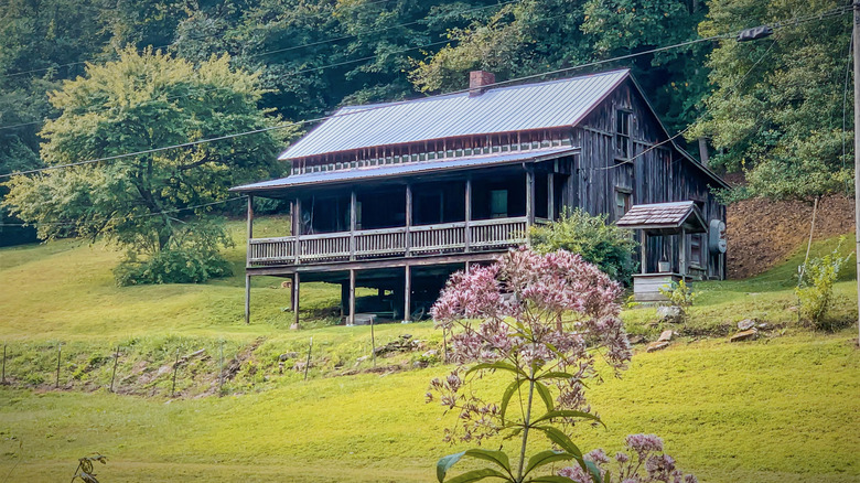 Loretta Lynn's childhood home, Butcher Holler