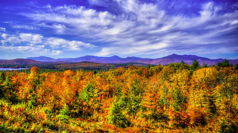 Beautiful New Hampshire mountain scenery