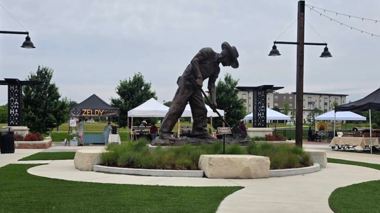 Statue in Heritage Park Plaza in Andover, Kansas