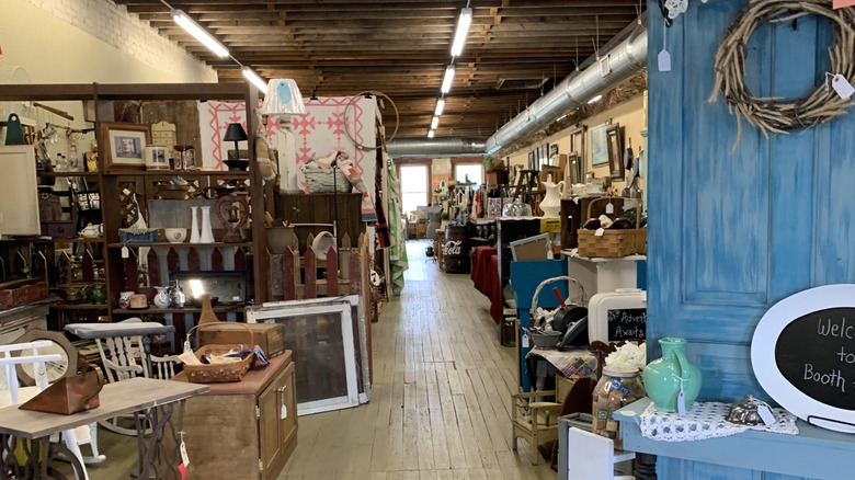 National Road Antique Mall in Richmond, Indiana