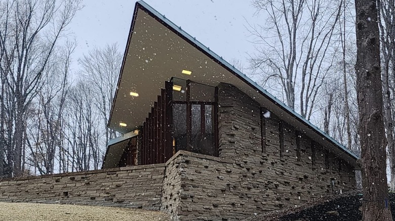 Frank Lloyd Wright's RiverRock house in Ohio during snowfall