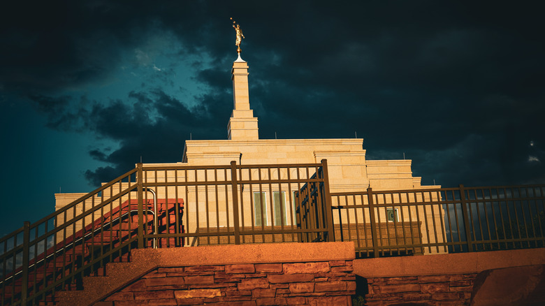 Latter Day Saint Temple in Snowflake Arizona