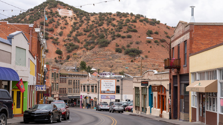 Downtown street in Bisbee, Arizona with the mountains in the background