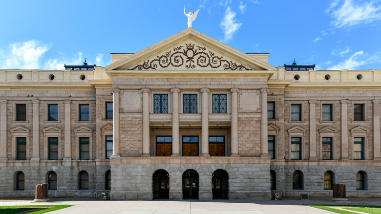 Exterior of the Arizona Capitol building on a sunny day