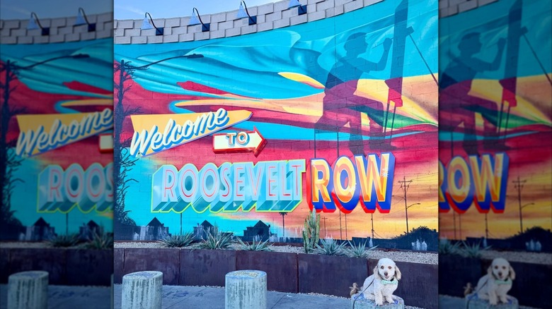 Mural to mark the start of Roosevelt Row in Phoenix