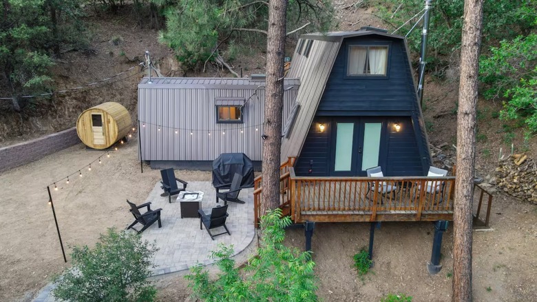 Cabin and sauna in forest near Prescott