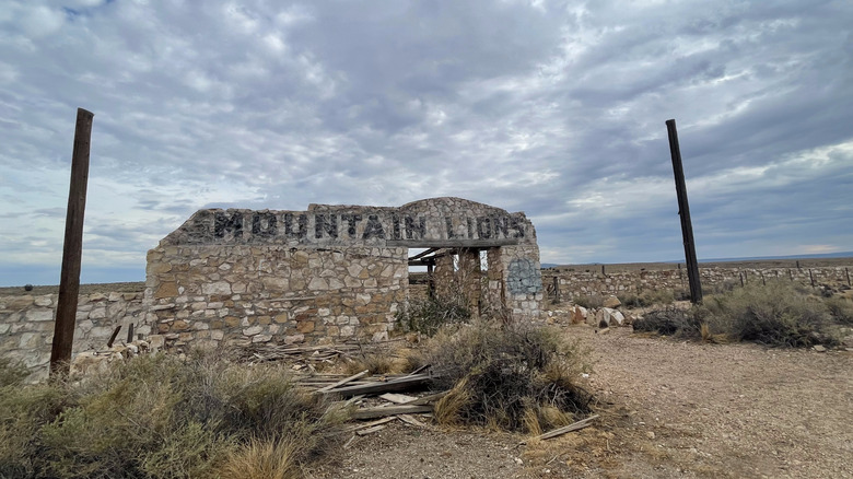 Remains of the old zoo surrounding the Apache Death Cave