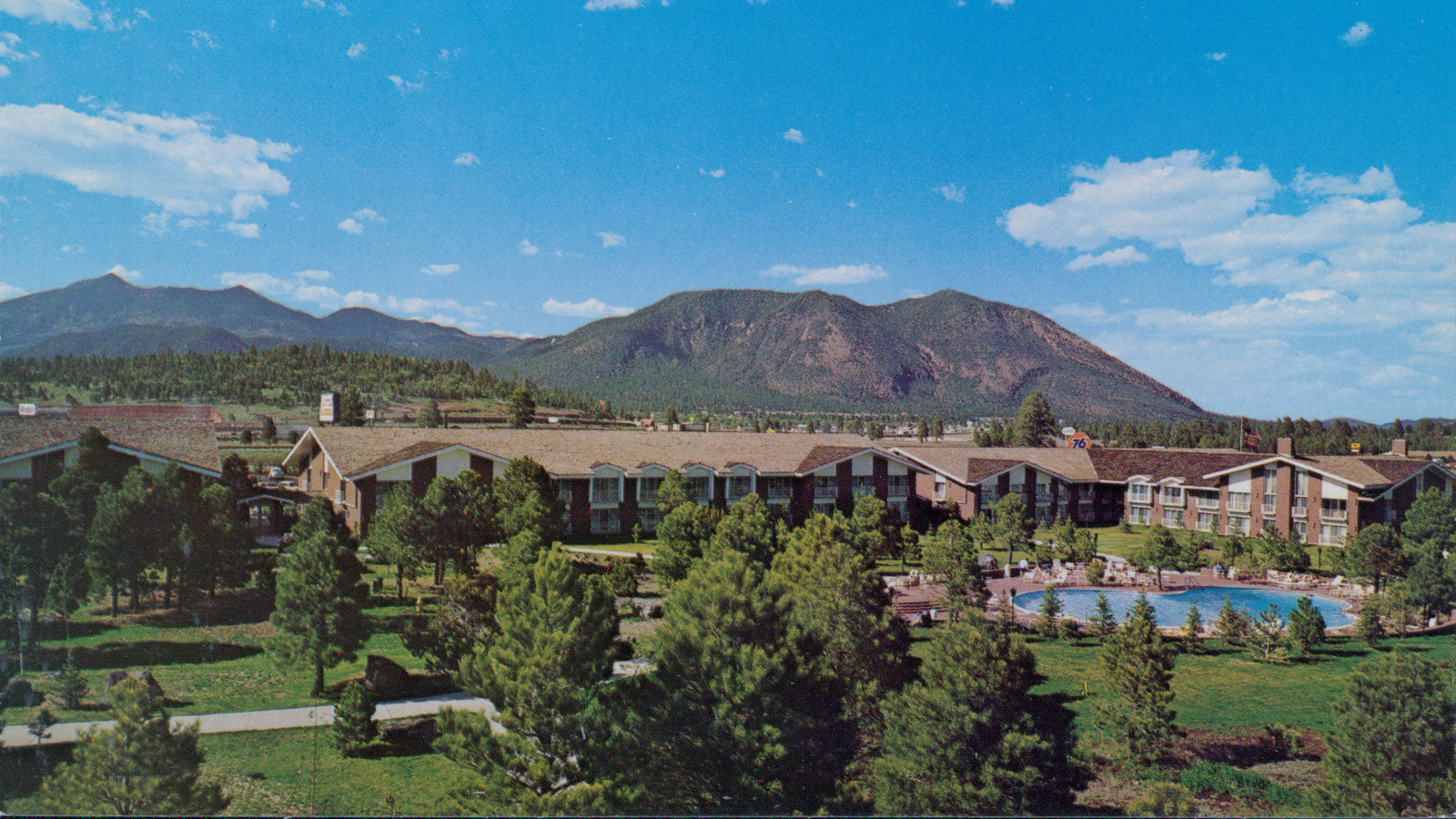 Arizona's Iconic Hotel In Flagstaff Has Private Trails And Unique Holiday Charms
