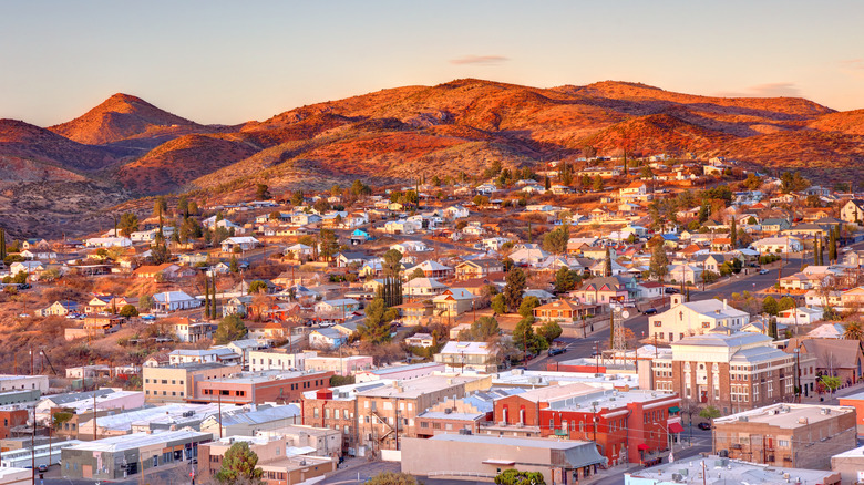 The city of Globe, Arizona, with rolling hills in the background