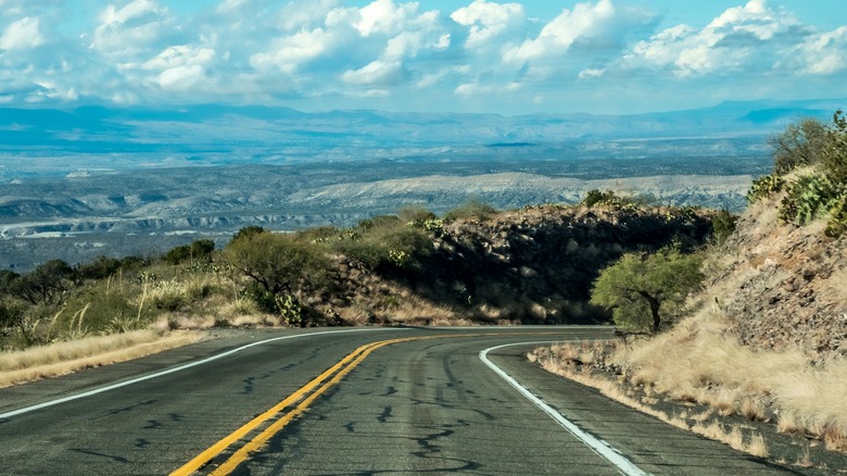 The road to the Mogollon Rim in Arizona