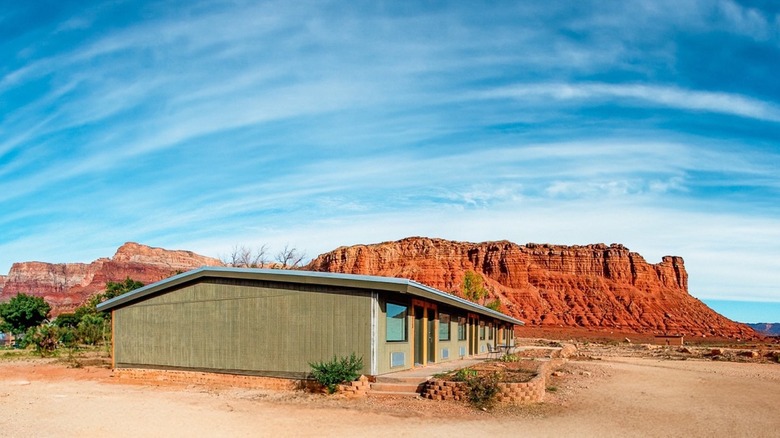 Marble Canyon Lodge exterior