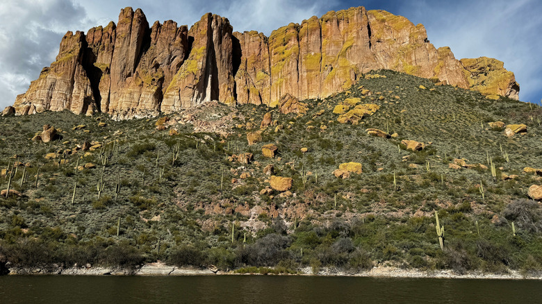 the canyon walls of Apache Lake, Arizona