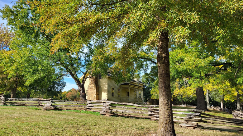 The Borden House surrounded by trees at Prairie Grove Battlefield State Park, Arkansas
