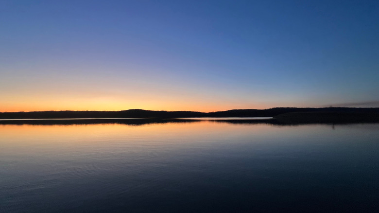 Sunset view of Bull Shoals Lake near Lakeview