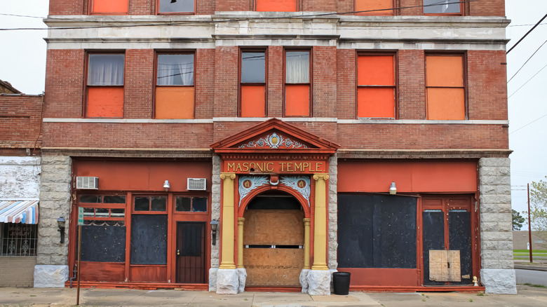 A building with orange windows in Pine Bluff, Arkansas