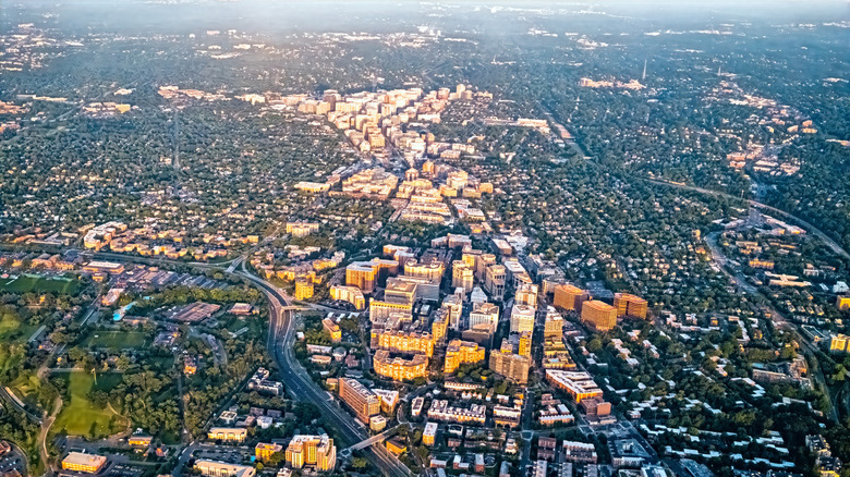 Aerial photo of Ballston and surrounds in sunshine