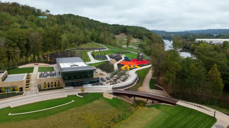 Aerial views of buildings and trees in Aspire Park, Tennessee