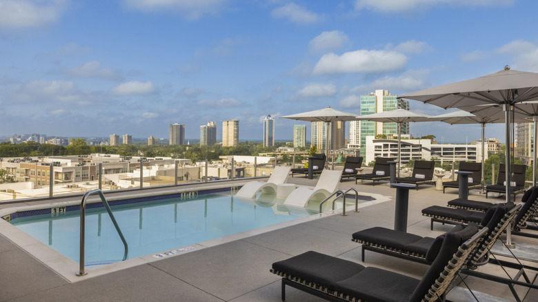 Rooftop pool at The Tess in Atlanta