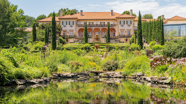 View of the gardens and architecture of Tulsa's Philbrook Museum of Art