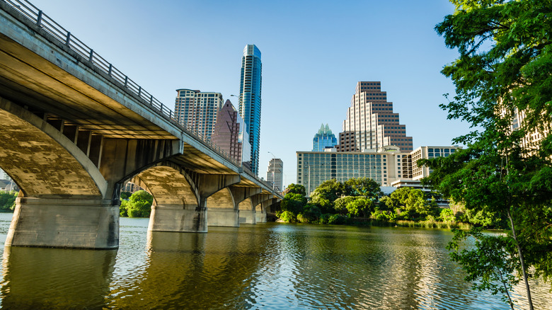 Ann W. Richards Congress Avenue Bridge