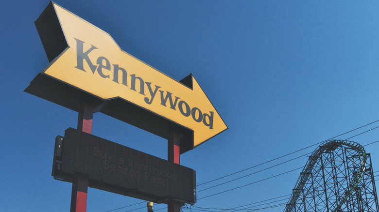 Kennywood park sign