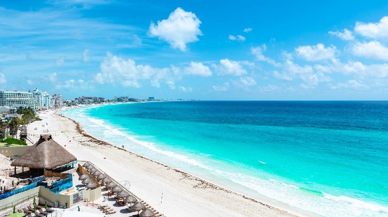 Seven Mile Beach on Grand Cayman, Cayman Islands