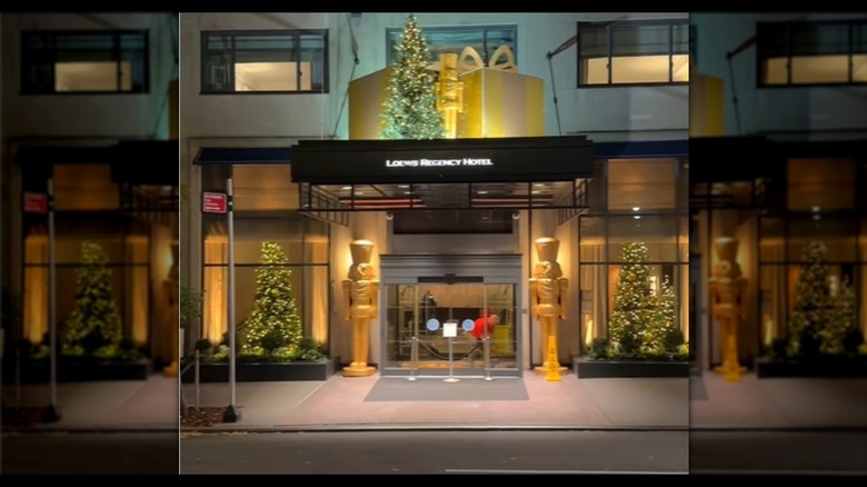 Exterior of Loews Regency New York Hotel decorated for Christmas