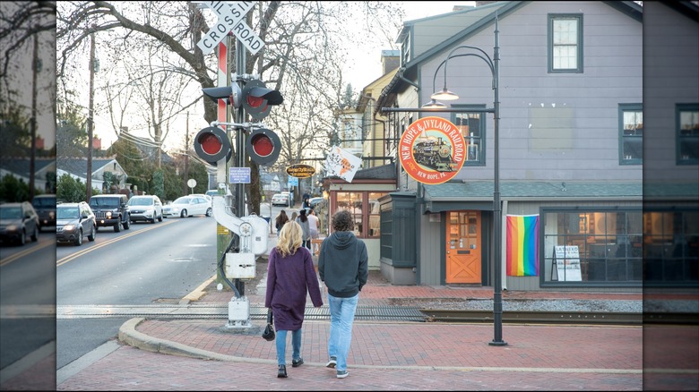 A railroad crossing in New Hope, Pennsylvania