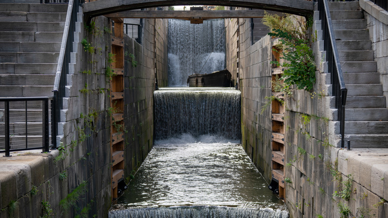 A narrow lock with water rushing through