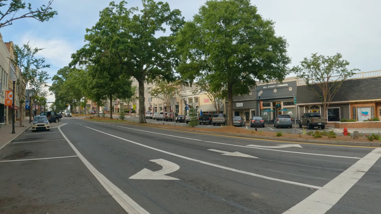 A glimpse at the charming downtown of Griffin, Georgia.