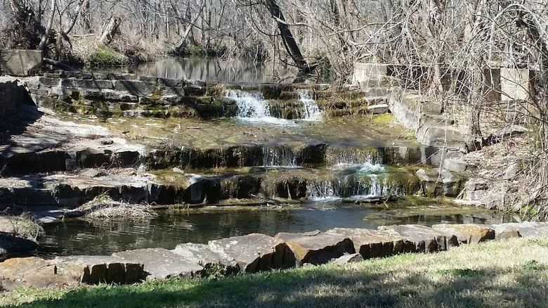 Water concrete steps at Lockhart State Park
