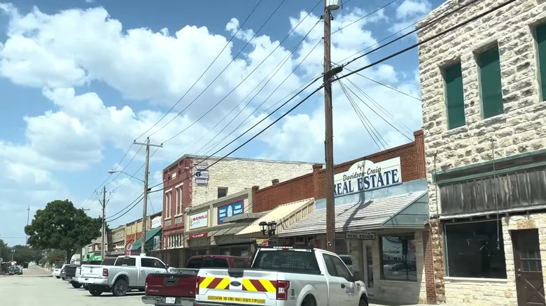 Historic store fronts along the town square in Hamilton, Texas