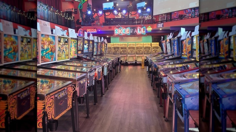 Silverball Retro Arcade in Delray Beach, FL