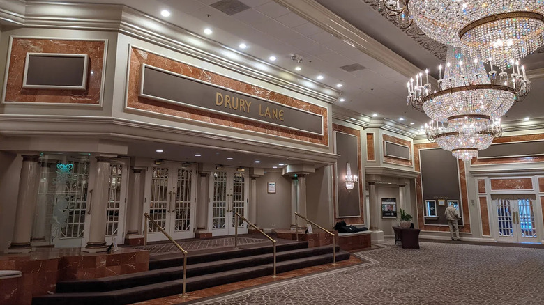 Drury Lane Theatre in Oakbrook Terrace, Illinois