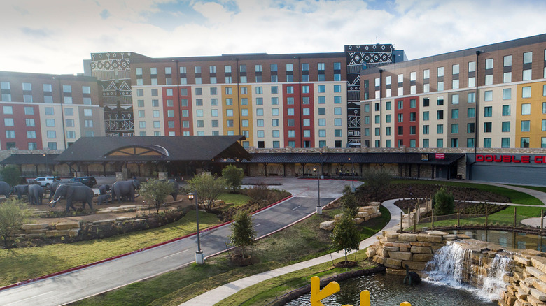 Rendering of new Kalahari Resort exterior in Spotsylvania County, Virginia