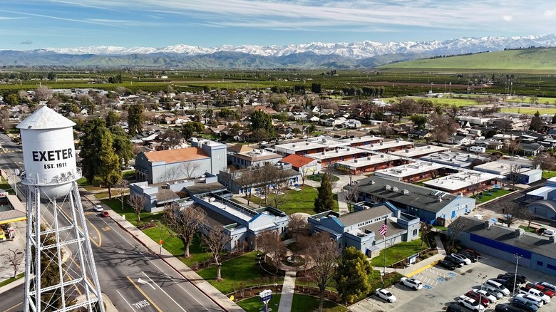 Cityscape of Exeter, California