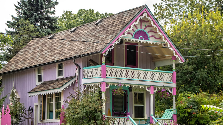 Colorful house in Grimsby Beach, Ontario, Canada