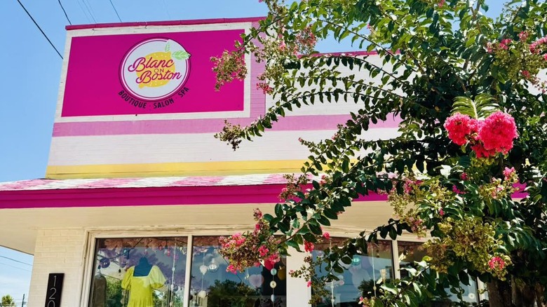 Bright pink storefront of Blanc on Boston