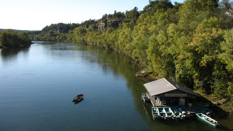 White River Arkansas Trout Fishing Camp