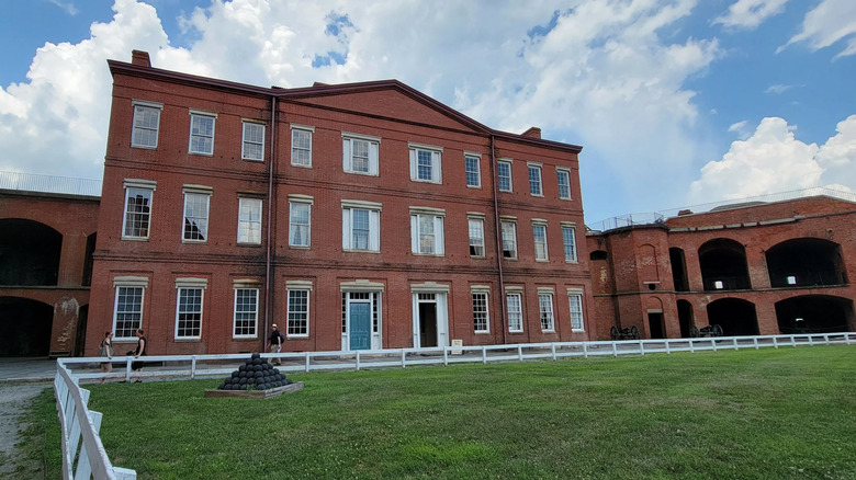 Red brick buildings at Fort Delaware State Park